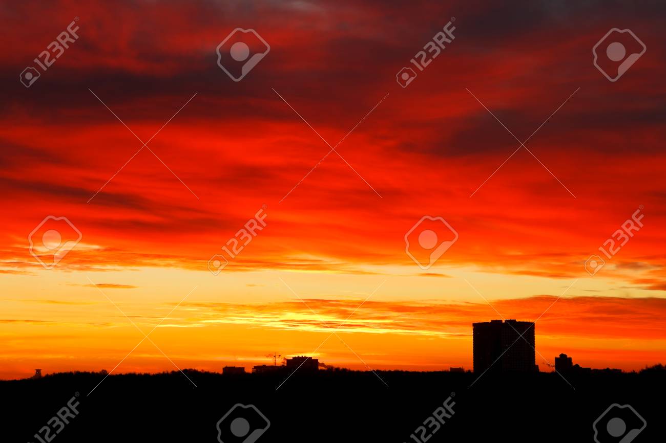 Resultado de imagen para amanecer rojo